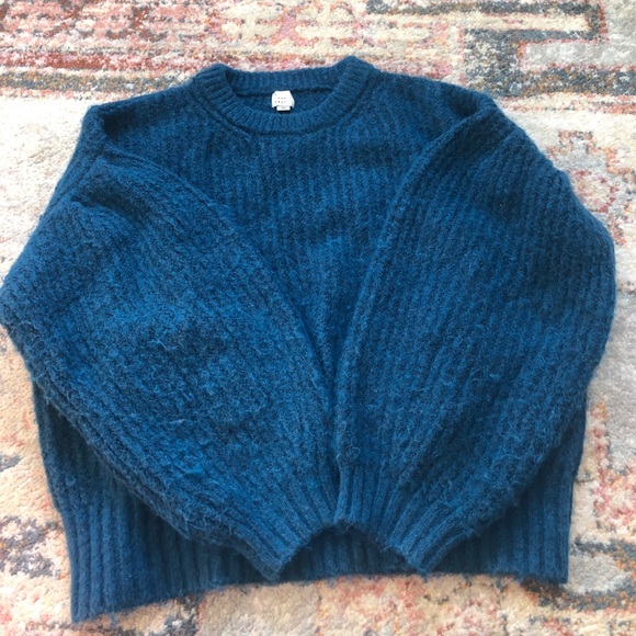 Bubble sleeve sweater - Picture 2 of 3